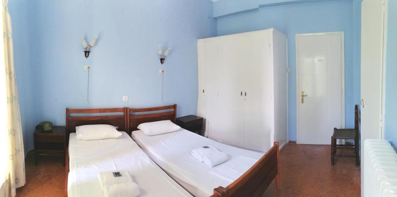 Nireus Hotel Néa Mákri エクステリア 写真