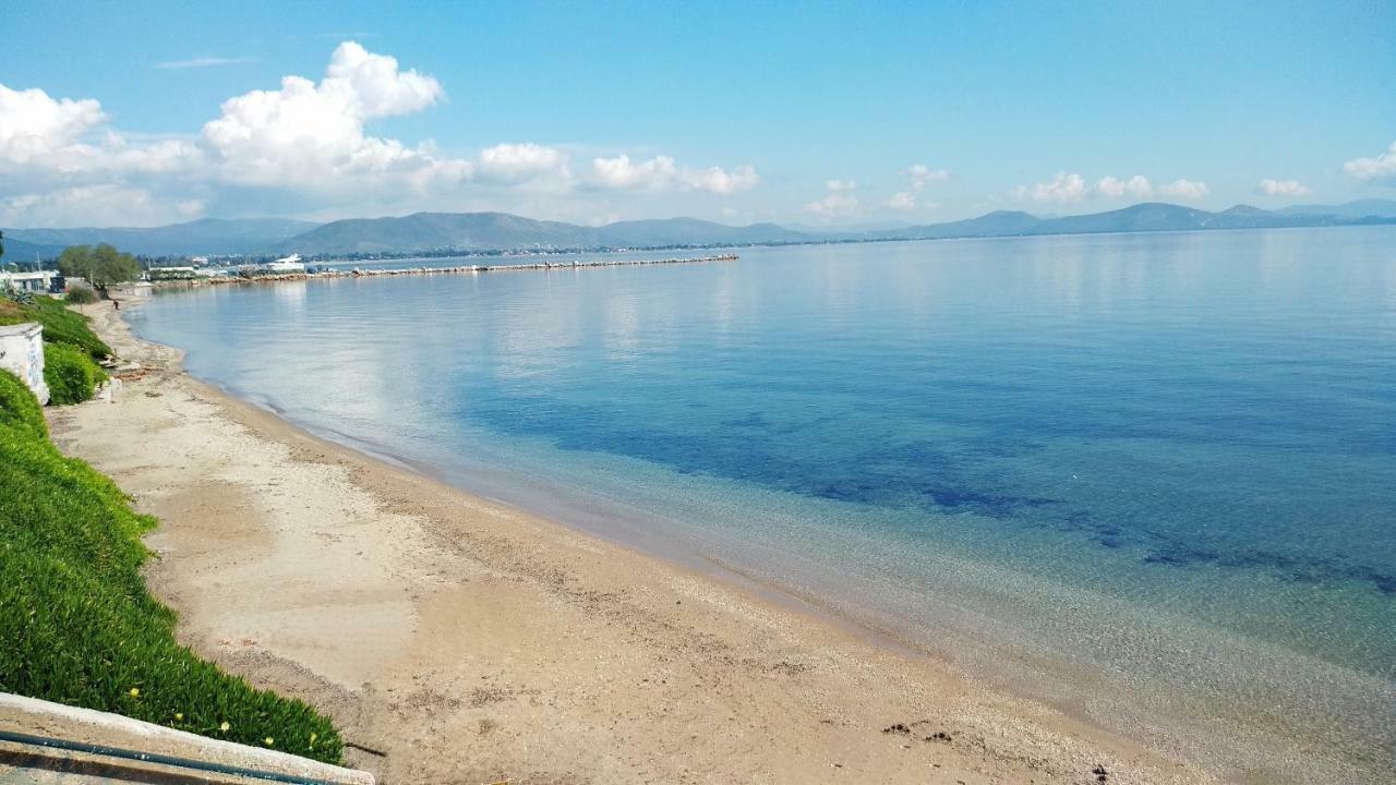 Nireus Hotel Néa Mákri エクステリア 写真